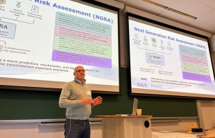 Knut Erik Tollefsen presenting